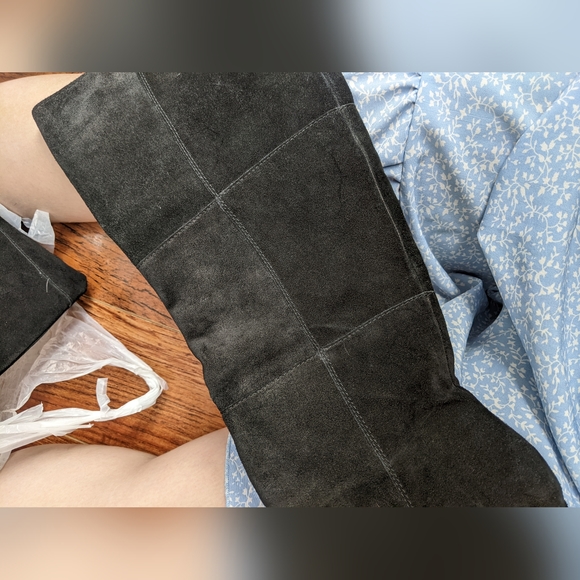 00's Suede Leather Aldo Wedge Boots - Picture 11 of 13